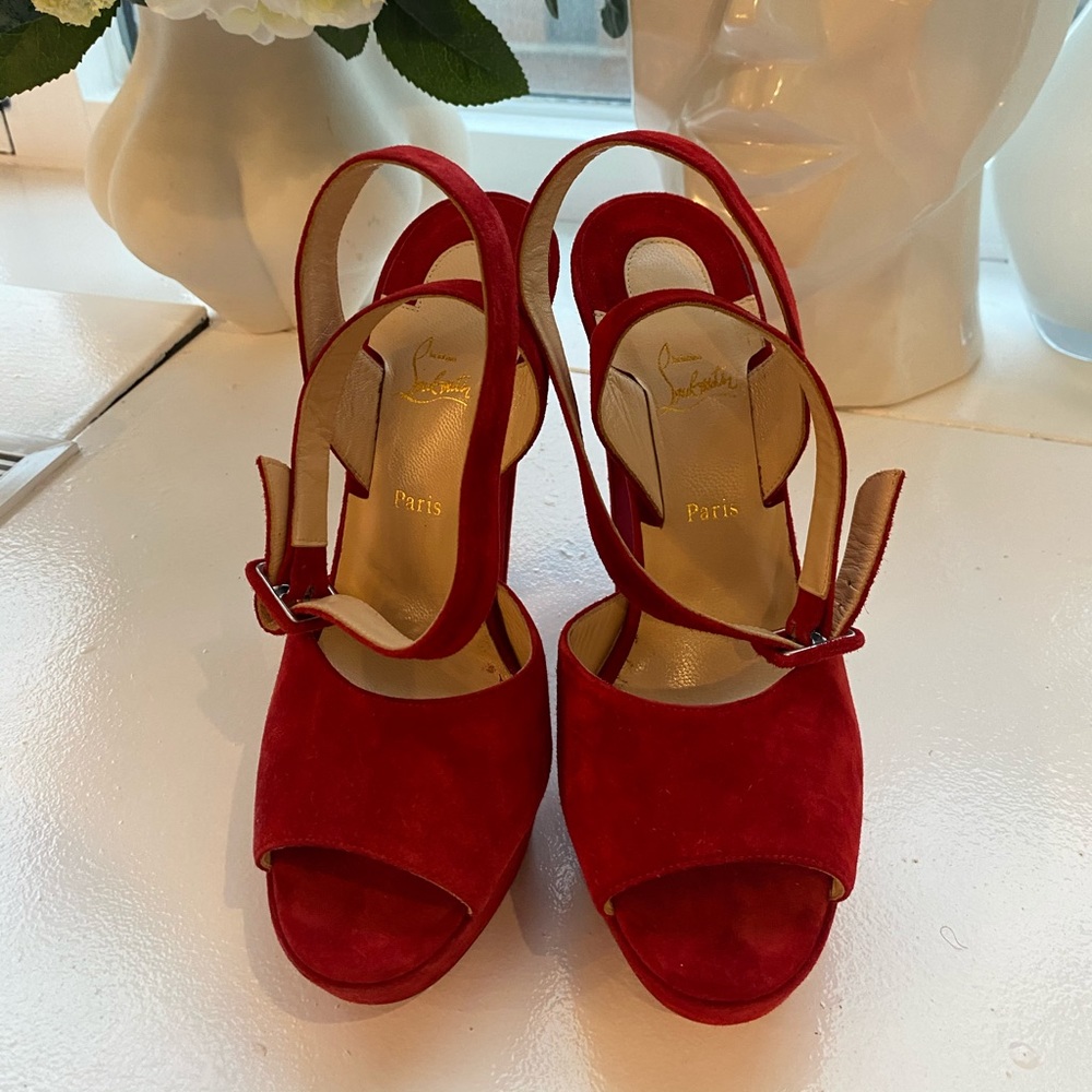 Christian Louboutin Loulou dancing Red